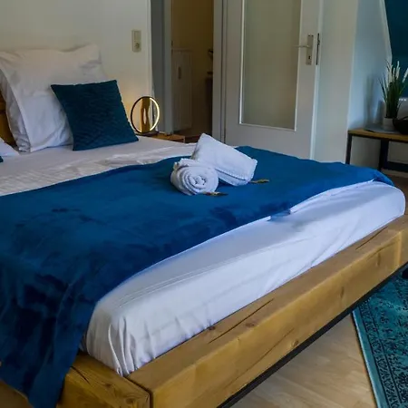 Ruhig, Zentral & Modern Im Herzen Ulms ウルム